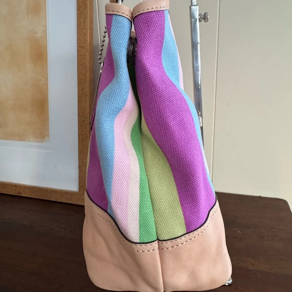 Coach Legacy Hampton Multicolored Stripe Canvas Medium Tote NWT